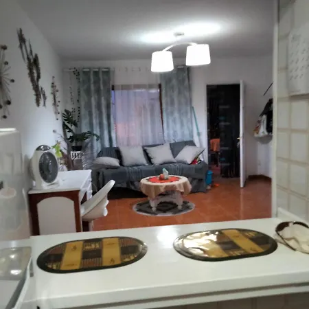 Апартаменти Mi Casita De La Playa *